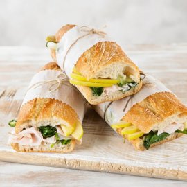 Sandwich Green con pavo braseado